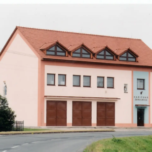 Rok 2001, zbrojnice po rekonstrukci.